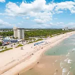 The Purple Pelican Beachfront With Ocean Balcony Unit 3