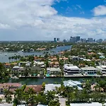 Casa Flamingo Intracoastal Front With Heated Pool A And 75 Ft Dock