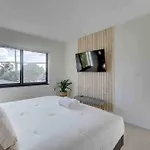 Modern & Beachy-Rlx Space For 6Ppl