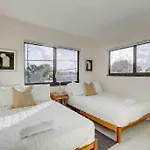 Modern & Beachy-Rlx Space For 6Ppl