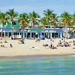 Ocean Flats 4 - Lauderdale-By-The-Sea