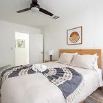 Lighthouse Guest Suites
