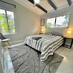 Waterfront Escape 3 Bed 2 Bath