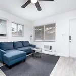 Comfy Condos At Middle River Apt 3