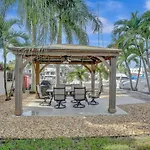 Beach Isles Modern Studio Apartment In Fort Lauderdale