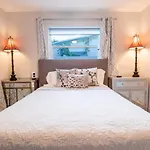 Wilton Manors Cottage West 2 Bed 2 Bath With Pool