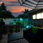 Relax In Luxury - 3 Bed, 2 Bath Oasis With Pool