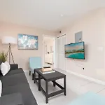 The Retreat 2 - Wilton Manors