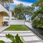 Lakeside 4Br/2.5Ba Oakland Oasis - 15 Mins To Dt!