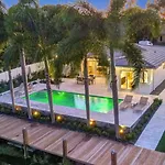 Lakefront Family Fun Home With Private Dock 3Br 2B