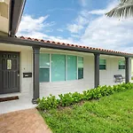 4Bd Home Games Pool Dock Fort Lauderdale