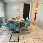 Great Location Pool Home W Pool Table 5Br