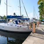 Beach Apt With Waterview In Las Olas Blvd