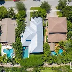 Victoria Villa - Walk To Las Olas - 4 Bed 4 Bath