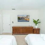 Waterfront Villa Heated Pool Spa Walk To Beach