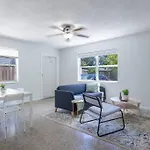 Cozy 2Bed 1 Bath 5 Min To Las Olas W/Free Parking!