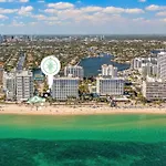 Condo By The Beach King Bed Lush Patio W Bbq Breakers Key Seven H0Mes