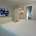 Mazor Luxury Three Bedrooms Vacation Home