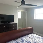 Relaxing 4 Bedroom House Perfect Florida Getaway