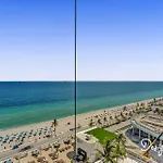 Stunning Beachfront Luxury- Your Perfect Getaway!