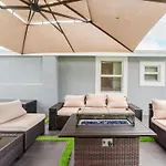 Boho Elegance In The Fll City!