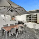 Entire Luxury Junior Suite, 8 Min From The Beach