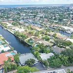 Paradise Bay 3 Bedroom Waterfront Waterman\'S Retreat S Fort Lauderdale