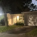 Ideal Home In Fort Lauderdale!