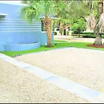 By Las Olas Bl, Pool, Parking, Remodeled & Central