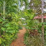 Beautiful Comfy Home With Private Hot Tub Close To Beach Home