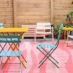 Castaways Casita I Saltwater Pool I Dog Friendly