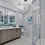Beautifully Appointed 3 Bedroom Condo