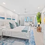 Ocean Beach Condo 3Br On The Sand 505