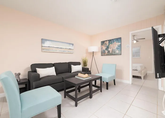 The Retreat 2 - Wilton Manors