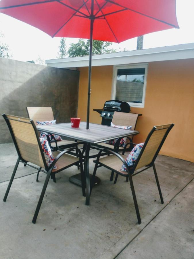 Family, Couples Retreat Near Airport, Cruise Port & Beaches