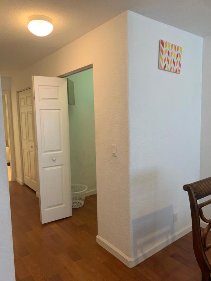 Bedroom In Lauderdale Lakes Townhome Fort Lauderdale