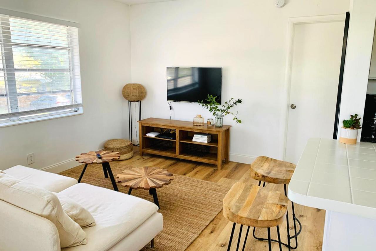 Apartment Lovely At By Angel Host Fort Lauderdale