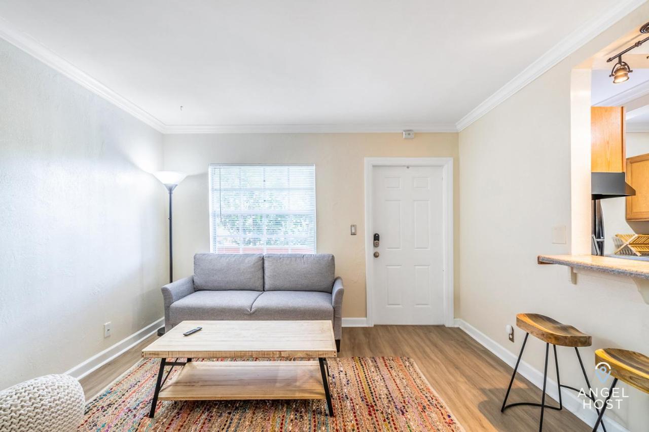Apartment Cozy At Wilton Manors By Angel Host