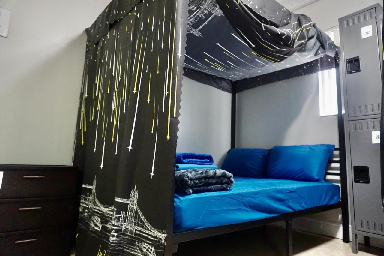 Ukiyo Hostel- Fort Lauderdale Escape Hostel Fort Lauderdale