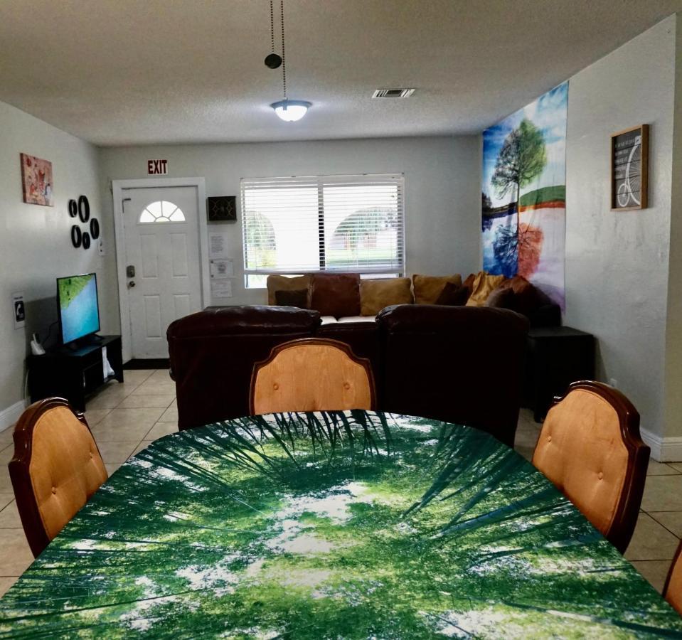 Hostel Ukiyo Hostel- Fort Lauderdale Escape Fort Lauderdale