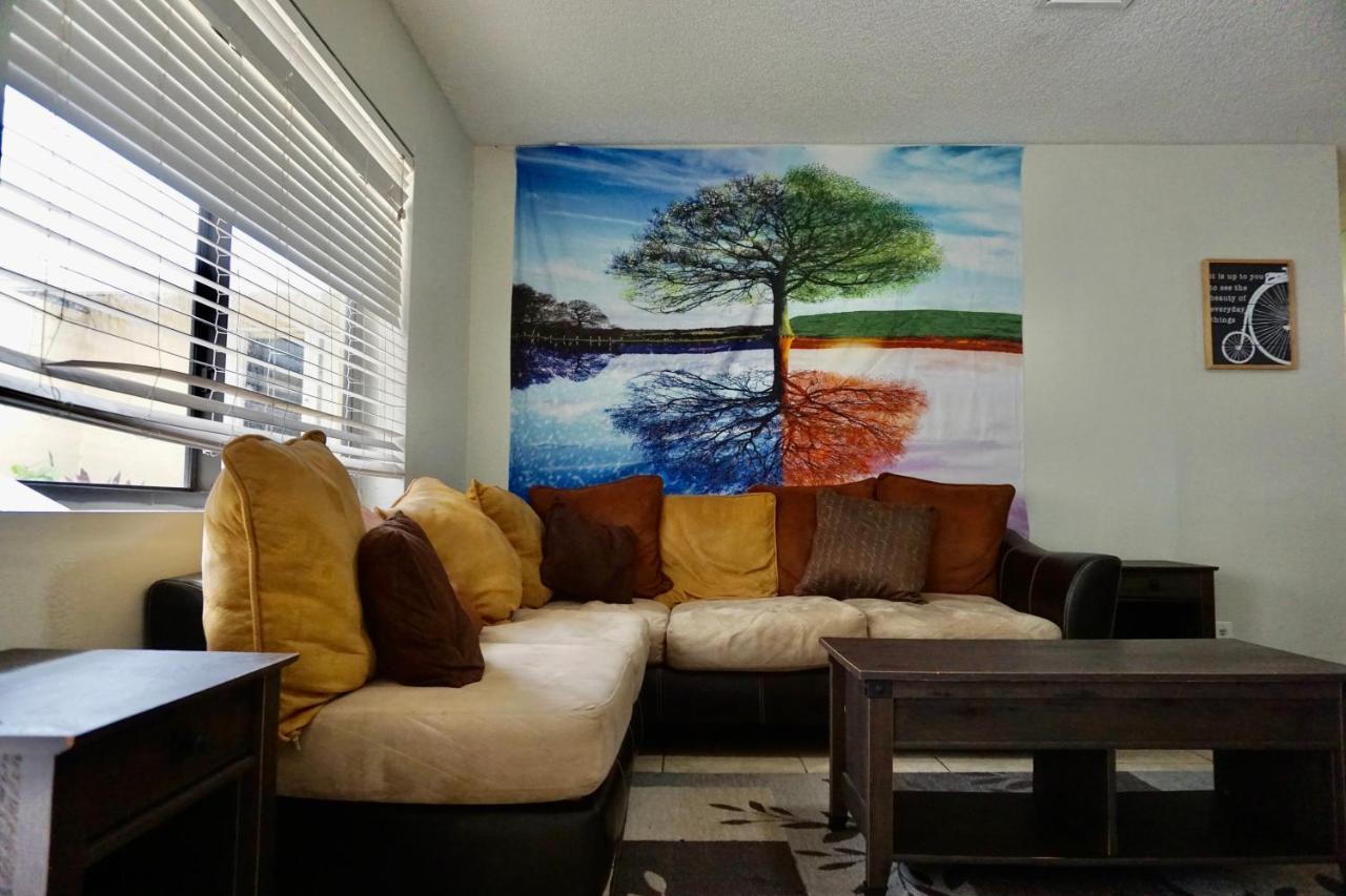 Ukiyo Hostel- Fort Lauderdale Escape Hostel Fort Lauderdale