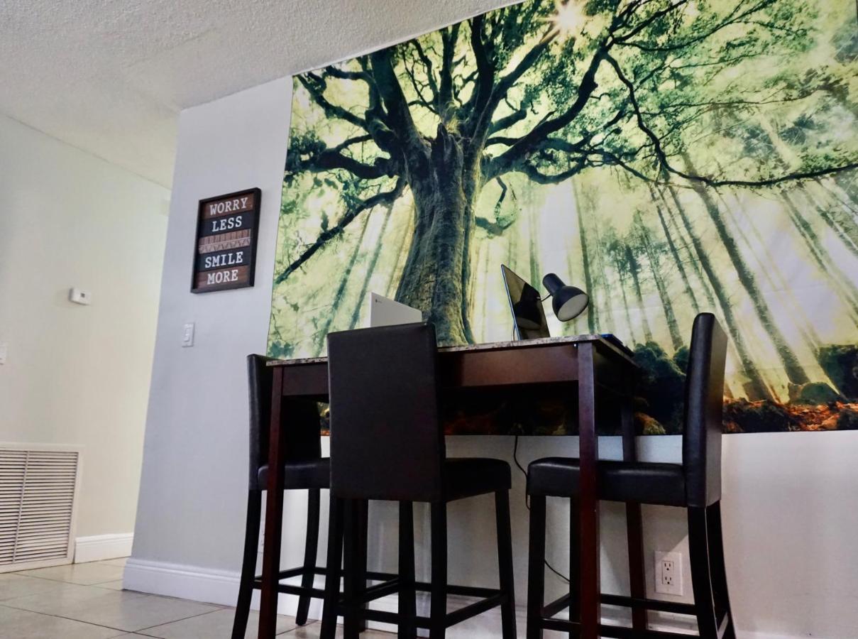 Ukiyo Hostel- Fort Lauderdale Escape Fort Lauderdale
