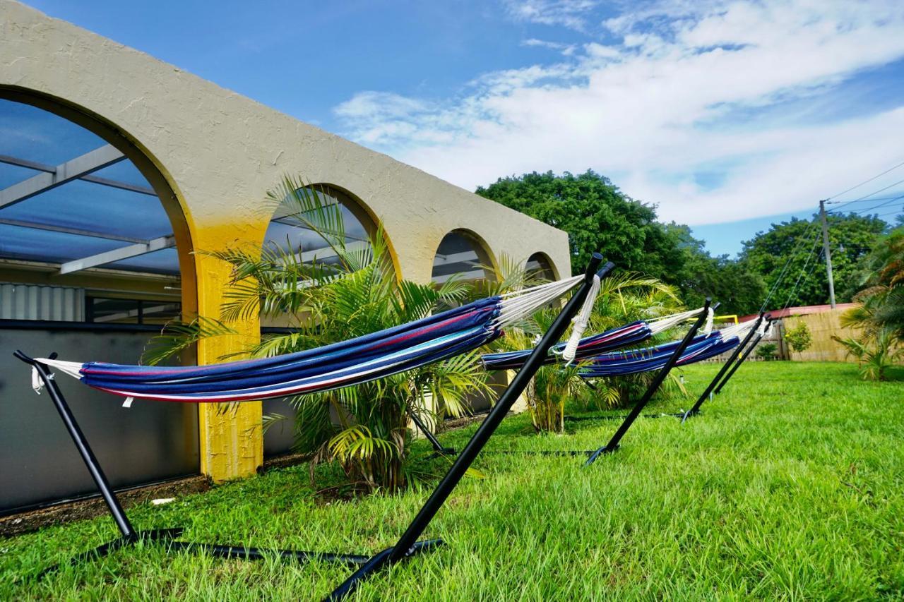 Ukiyo Hostel- Fort Lauderdale Escape