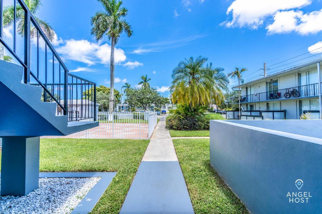 Stylish Apts In Oakland Park Near Ft Lauderdale