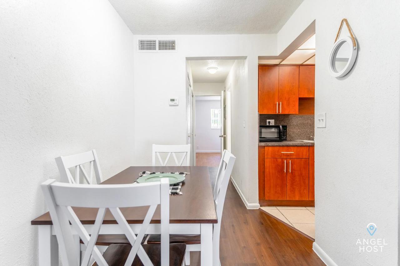 Stylish Apts In Oakland Park Near Ft Lauderdale * Fort Lauderdale