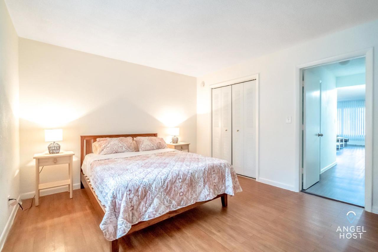 Apartment Stylish Apts In Oakland Park Near Ft Lauderdale *