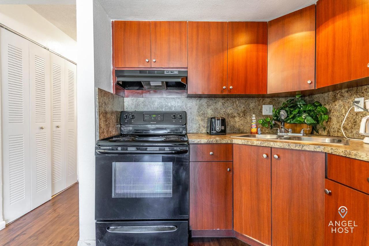 Stylish Apts In Oakland Park Near Ft Lauderdale Apartment