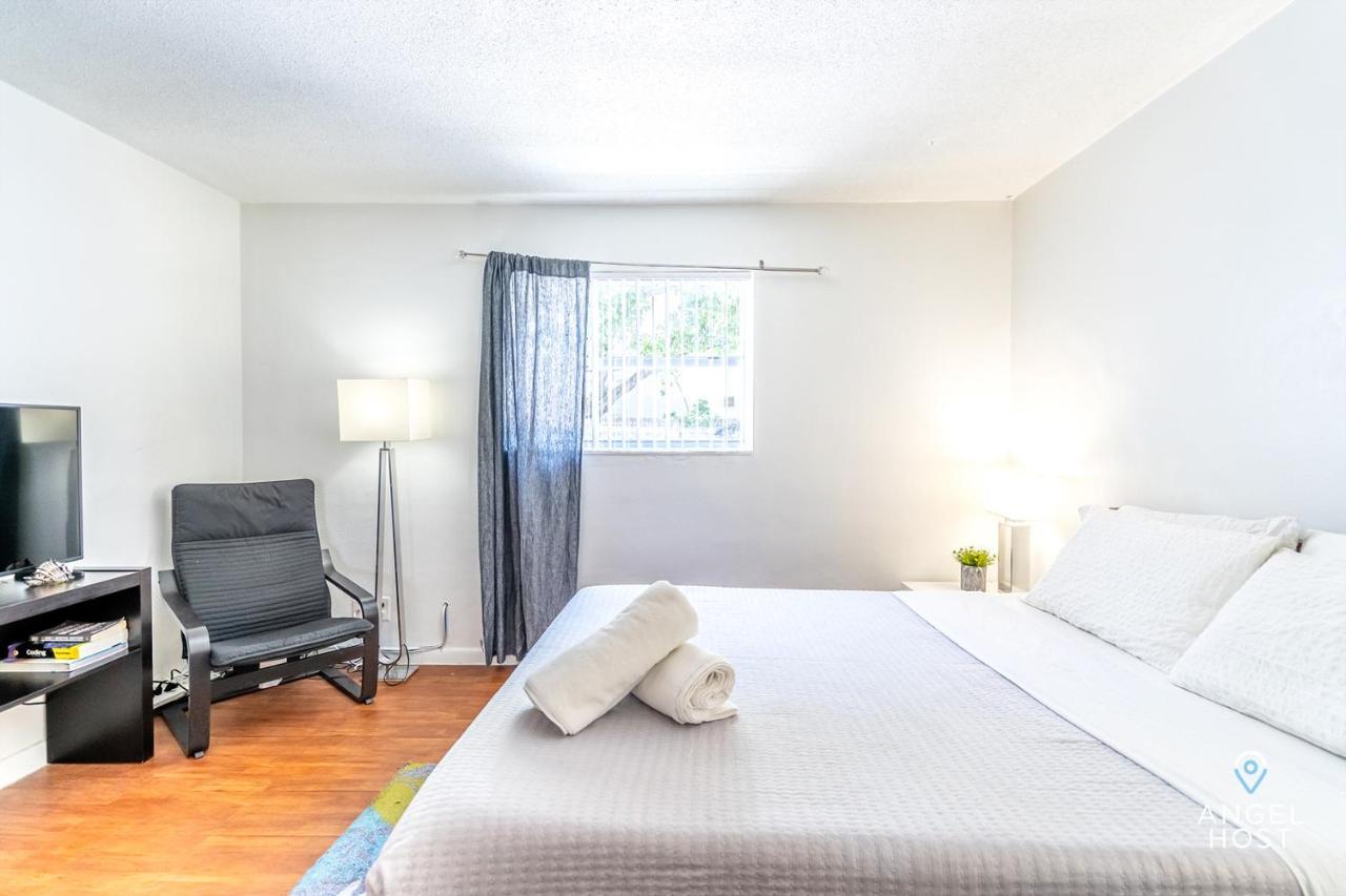 Apartment Stylish Apts In Oakland Park Near Ft Lauderdale Fort Lauderdale