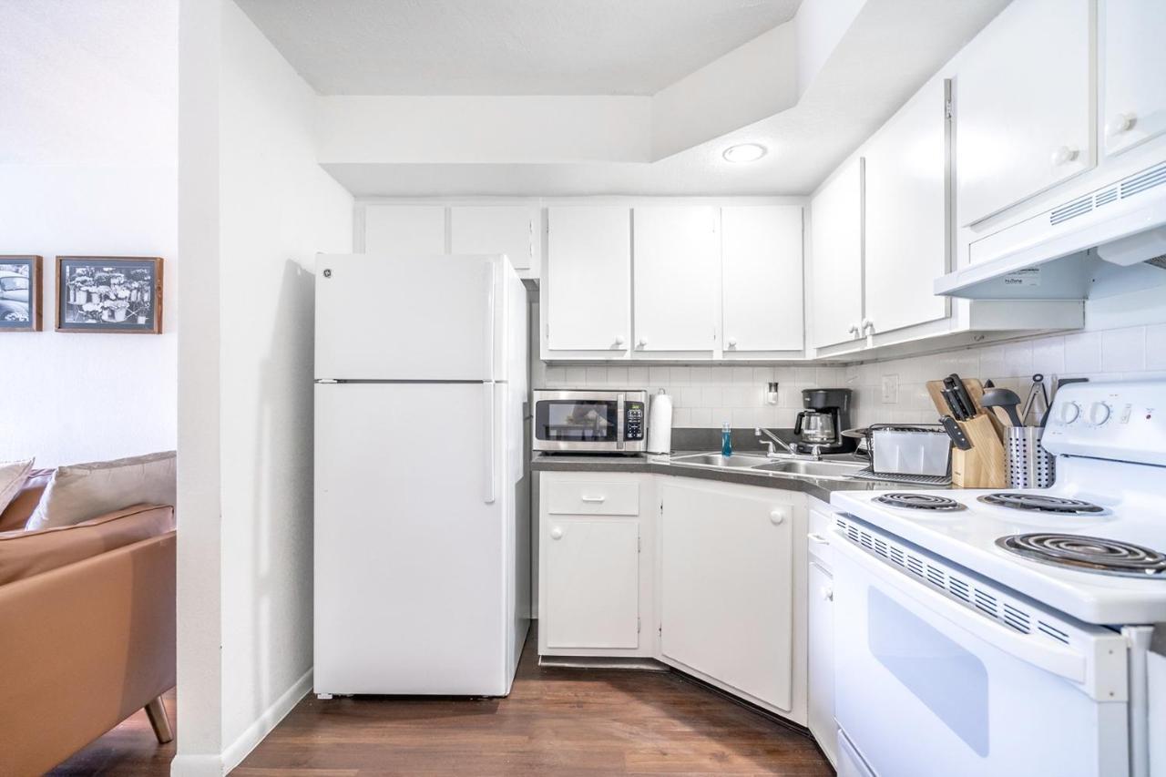 Apartment Stylish Apts In Oakland Park Near Ft Lauderdale