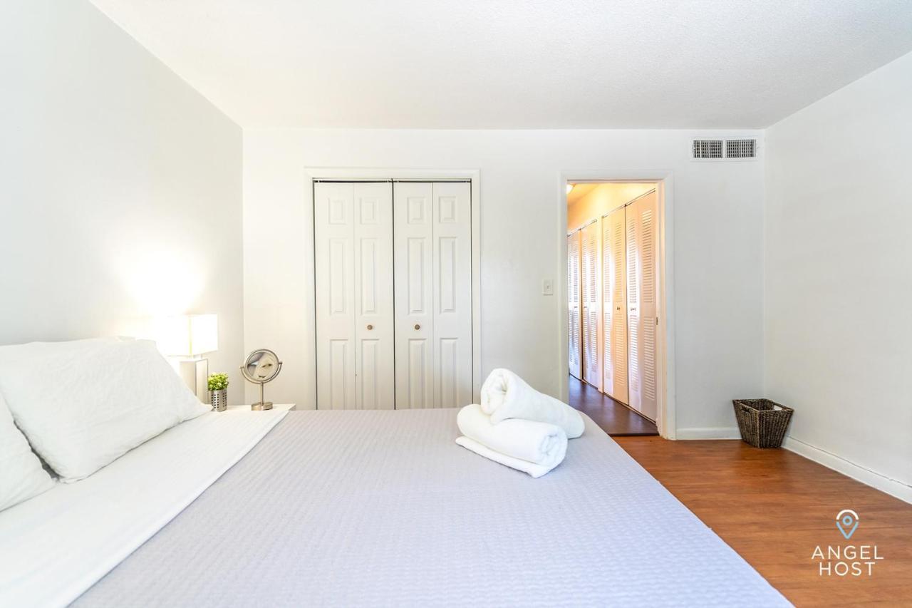 Apartment Stylish Apts In Oakland Park Near Ft Lauderdale